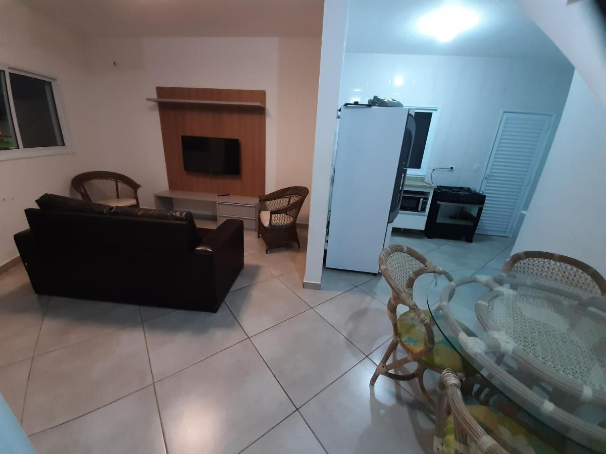 Sobrado Frente Ao Sesc, Wifi 300Mb, 2 Vagas Auto, Cozinha, Churrasqueira, Moderno E Reformado Bertioga Bagian luar foto